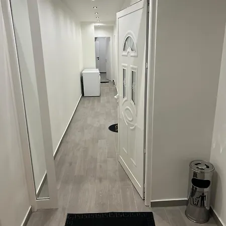 Greis Apartment